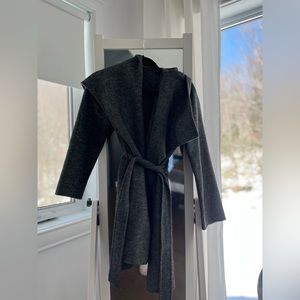 Tahari Handmade Trench Code